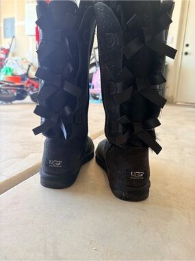 Black Ugg bow boots